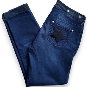 LOVE MOSCHINO Dark wash skinny jeans with star pocket Size 29